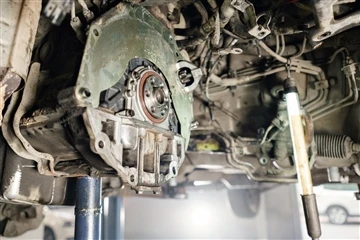 Zašto je pedala kvačila u automobilu sa manuelnim menjačem najteža od tri ped...